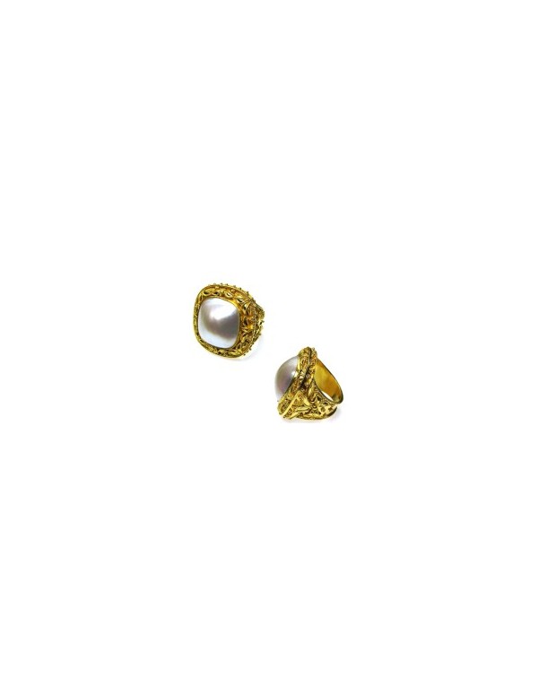 Pearl Ring