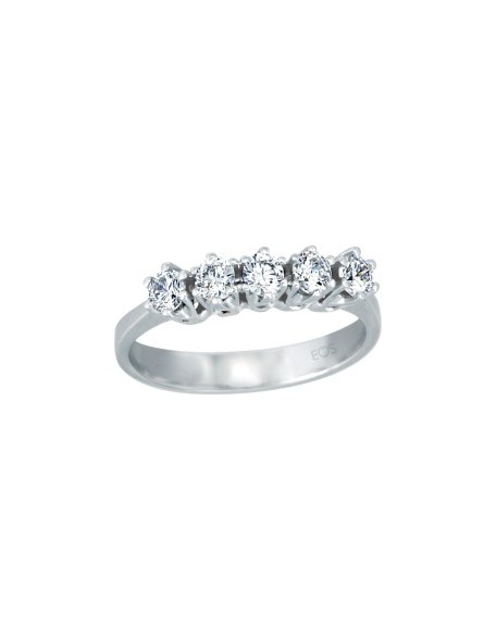 Band Ring with diamonds